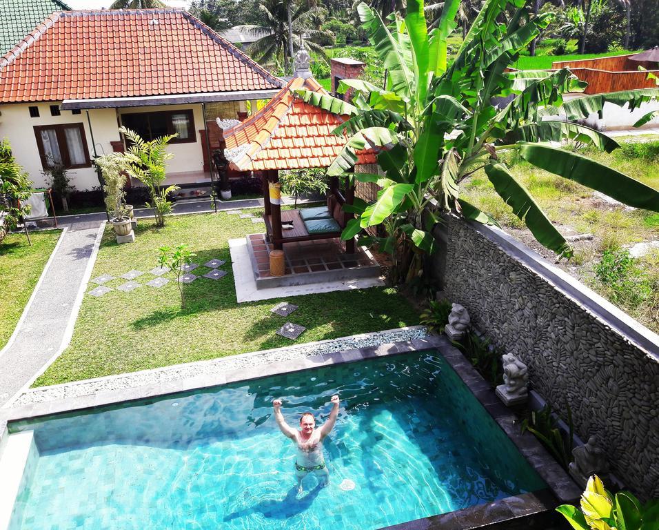 Umah Dangin Guest House Ubud Exterior foto